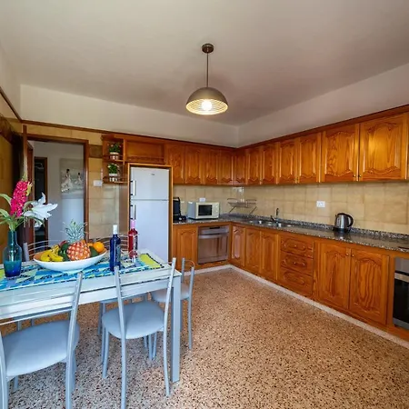 Casa Lujan Tijarafe